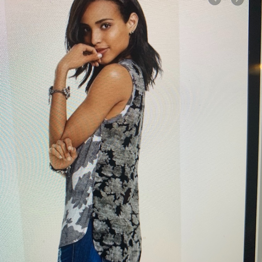 Black and White Tango Floral Sleeveless Top  SMALL